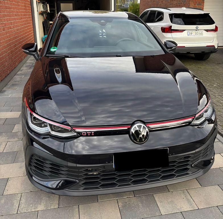 Gebraucht VW Golf VIII GTI Clubsport 300 PS (220 kW) 2023 Schwarz Limousine