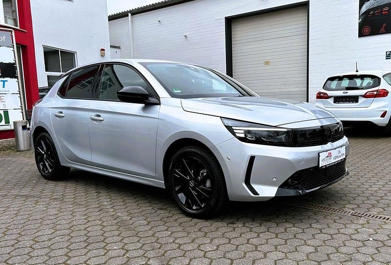 Gebraucht Opel Corsa 101 PS (74 kW) 2025 Silber Kleinwagen