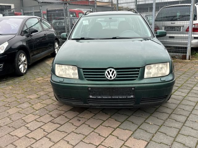 Gruen Gebraucht 1999 VW Bora Limousine | 500 € (Superpreis) - Bild 1/4