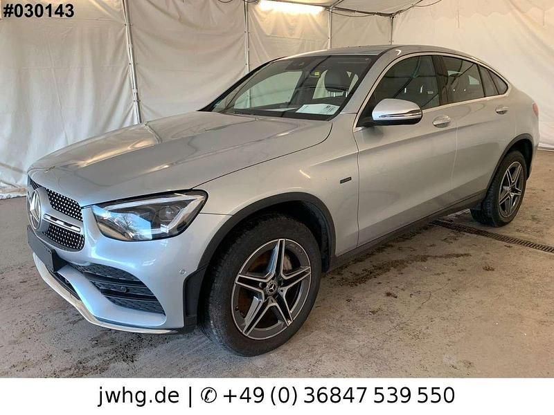 Hightech silber Gebraucht 2021 Mercedes GLC300e AMG Coupé | 39.950 € (Guter Preis) - Bild 1/4