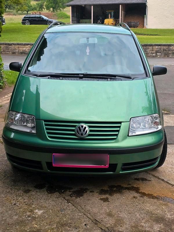 Grün Gebraucht 2001 VW Sharan Van / Kleinbus | 1.000 € (Fairer Preis) - Bild 1/4