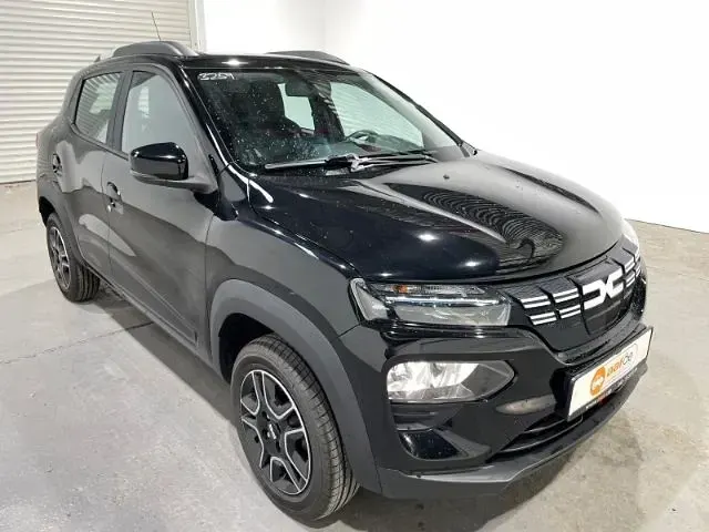 Usado Dacia Spring Essentiel 33 kW (45 CV) 2022 Negro Utilitario