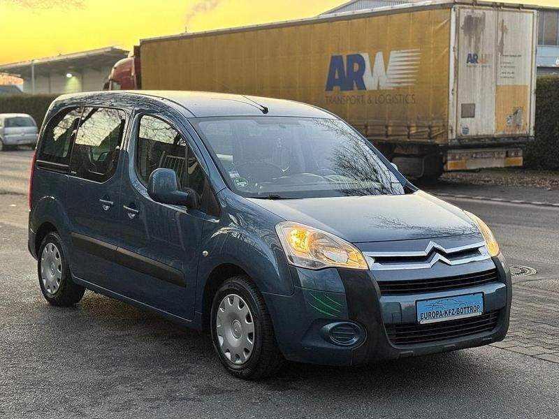 Gebraucht Citroën Berlingo 109 PS (80 kW) 2009 Blau Van / Kleinbus