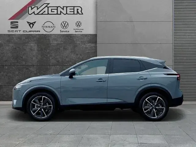 Gebraucht Nissan Qashqai Tekna 158 PS (116 kW) 2022 Grau SUV