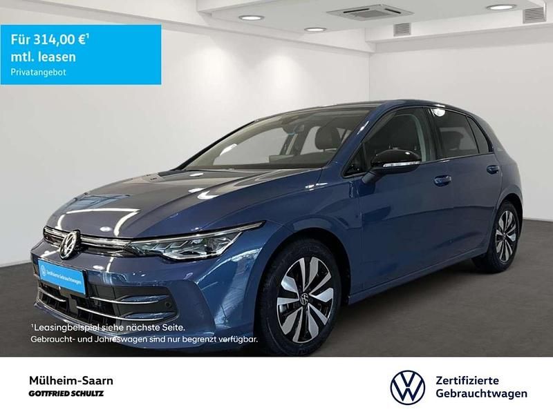 Blau Gebraucht 2024 VW Golf VIII Goal Limousine | 28.950 € (Guter Preis) - Bild 1/3