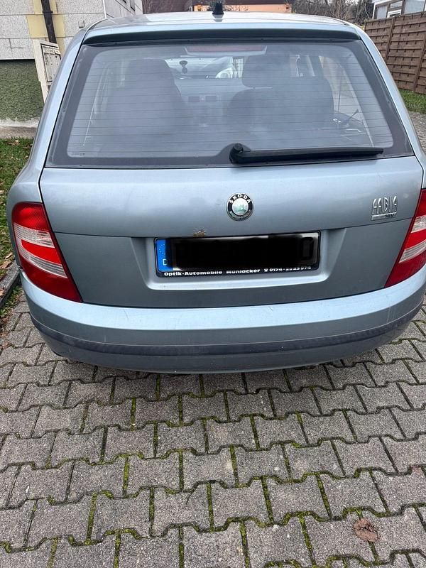 Gebraucht Skoda Fabia 75 PS (55 kW) 2005 Grau Kleinwagen