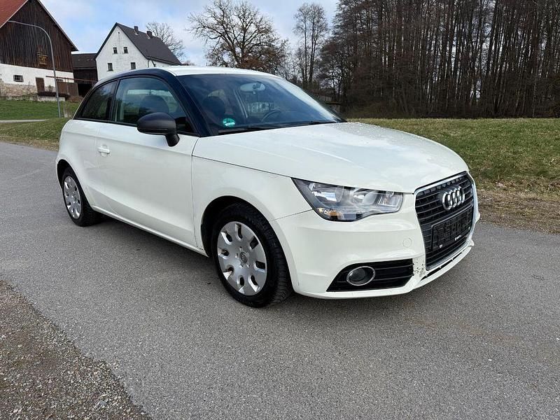 Second-hand Audi A1 Ambition 86 CP (63 kW) 2012 Alb Hatchback