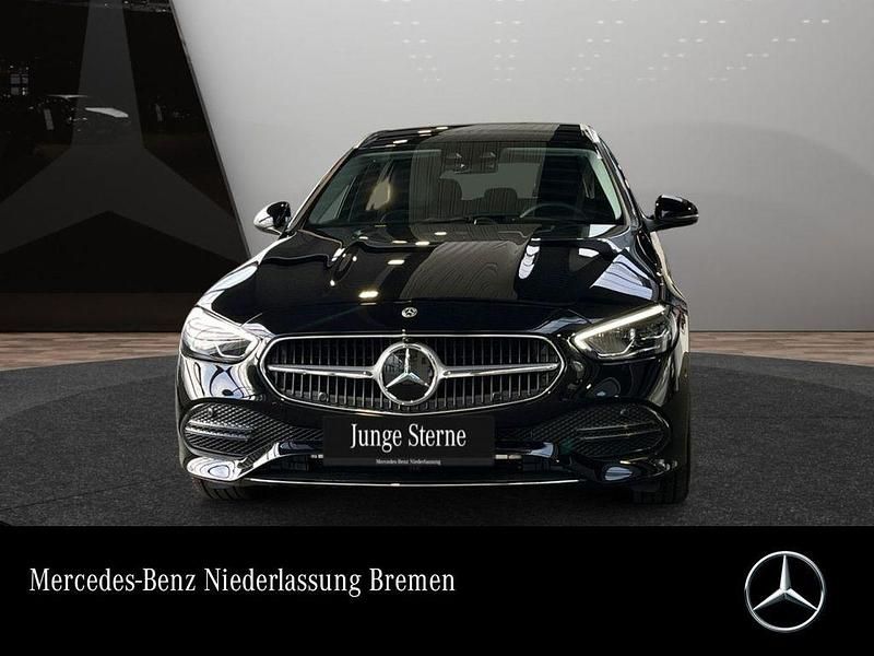 Schwarz Gebraucht 2025 Mercedes C300e Avantgarde Limousine | 44.890 € (Superpreis) - Bild 1/3