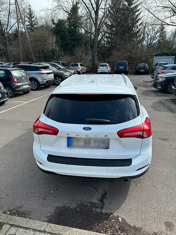 Gebraucht Ford Focus 150 PS (110 kW) 2019 Weiß Kombi