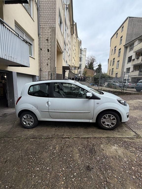 Gebraucht Renault Twingo Dynamique 75 PS (55 kW) 2012 Weiß Kleinwagen