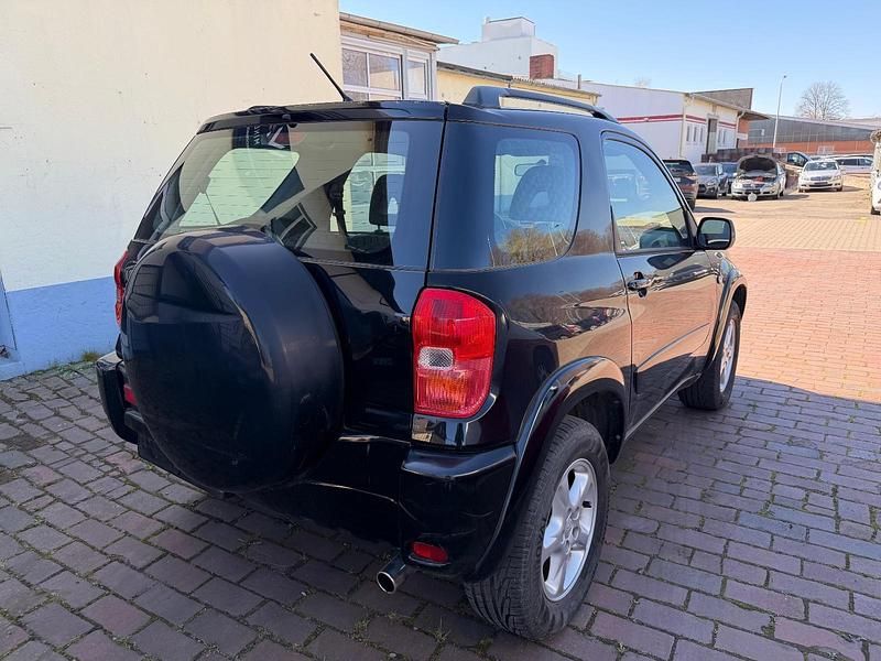 Gebraucht Toyota RAV4 150 PS (110 kW) 2001 Schwarz SUV