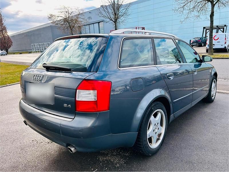 Gebraucht Audi A4 170 PS (125 kW) 2003 Grau Kombi