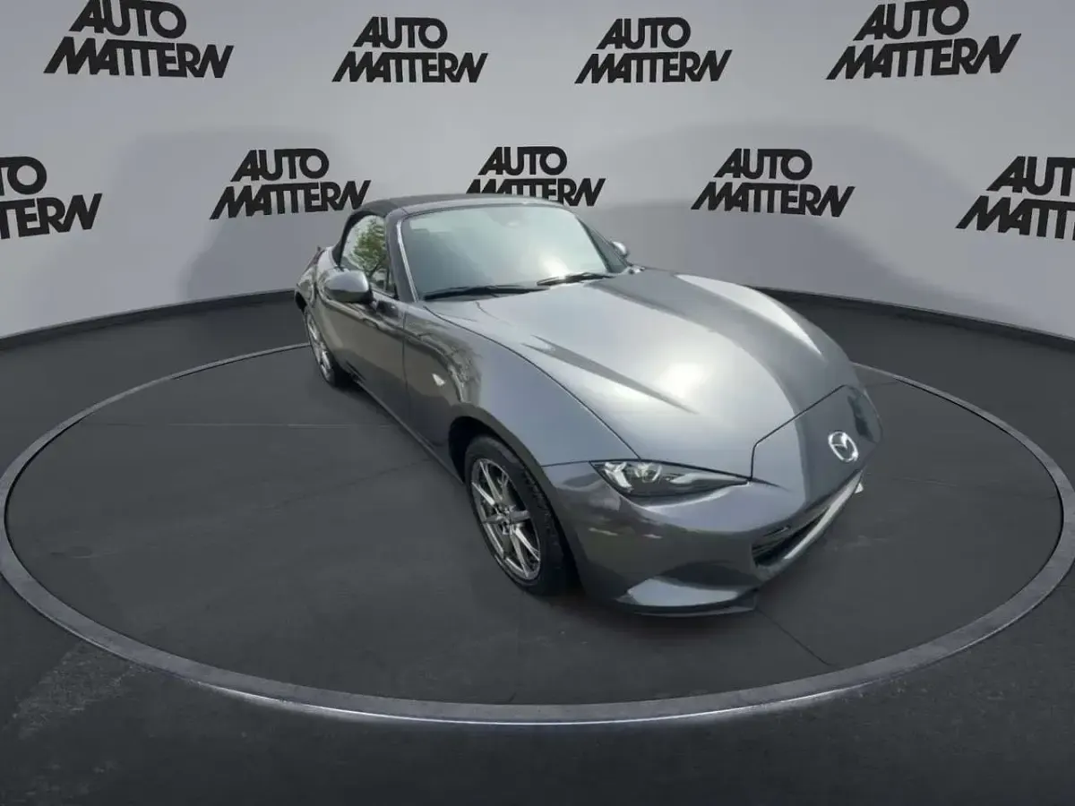 Neu Mazda MX5 Exclusive-Line 132 PS (97 kW) 2026 Grau Cabrio