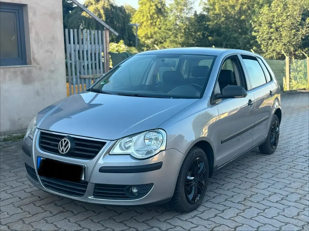 Gebraucht VW Polo 75 PS (55 kW) 2007 Grau Kleinwagen