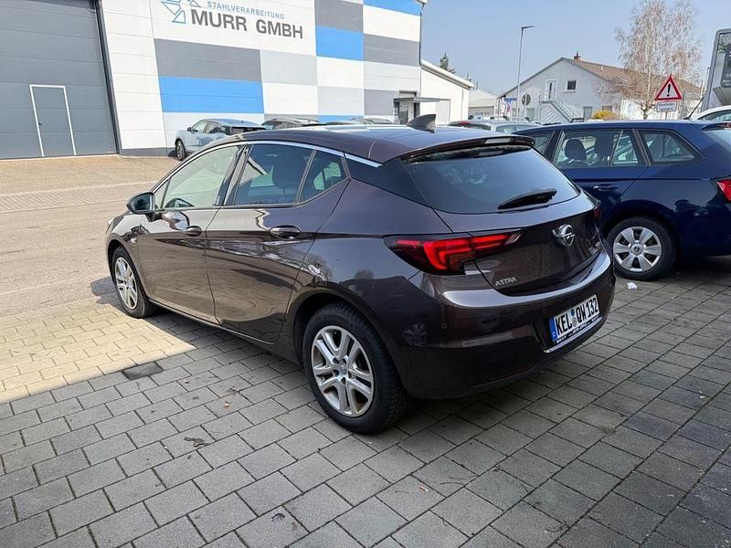 Gebraucht Opel Astra Dynamic 110 PS (80 kW) 2016 Limousine