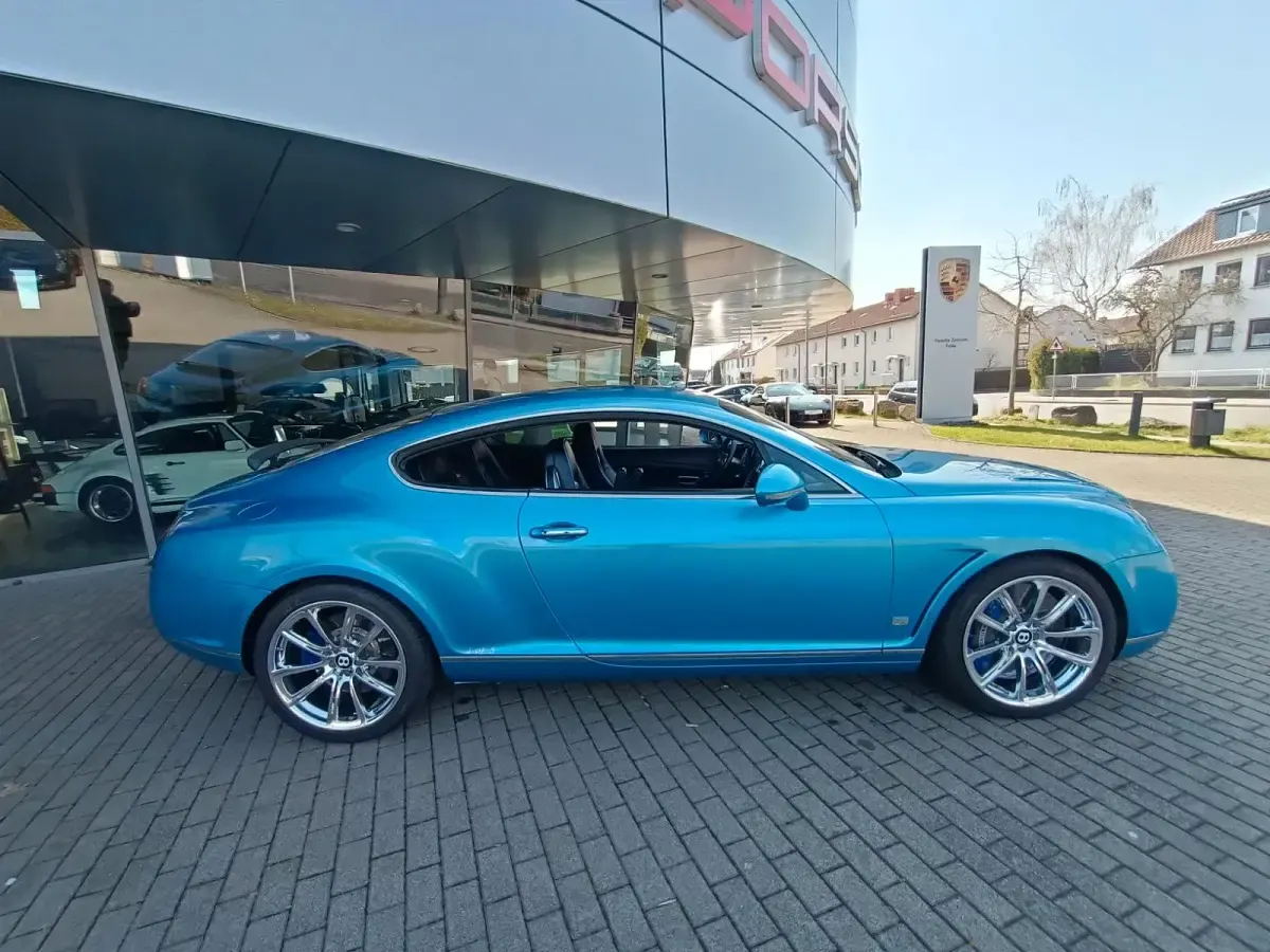 Gebraucht Bentley Continental GT 610 PS (448 kW) 2010 Blau Coupé