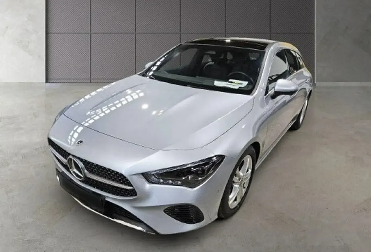Gebraucht Mercedes CLA200 Progressive 150 PS (110 kW) 2024 Silber Coupé