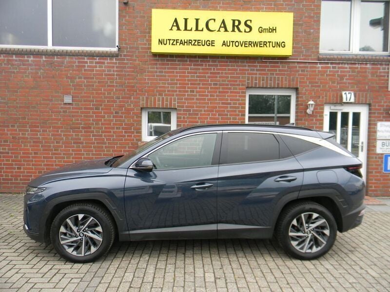 Gebraucht Hyundai Tucson Trend 179 PS (131 kW) 2024 Blau SUV