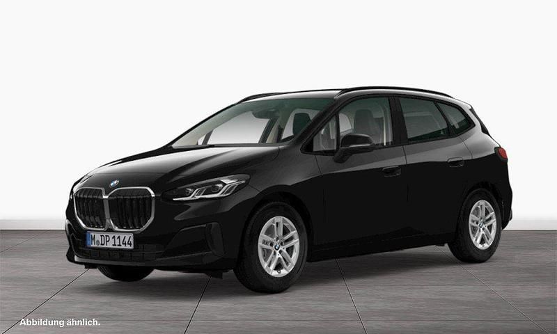 Schwarz Gebraucht 2024 BMW 218 Active Tourer Efficient Dynamics Van / Kleinbus | 30.980 € (Fairer Preis) - Bild 1/3