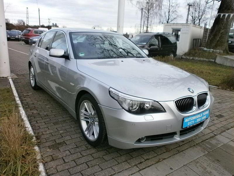 Gebraucht BMW 545 Performance 333 PS (244 kW) 2004 Silber Limousine