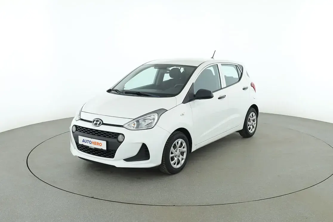Gebraucht Hyundai i10 Basis 67 PS (49 kW) 2017 Kleinwagen