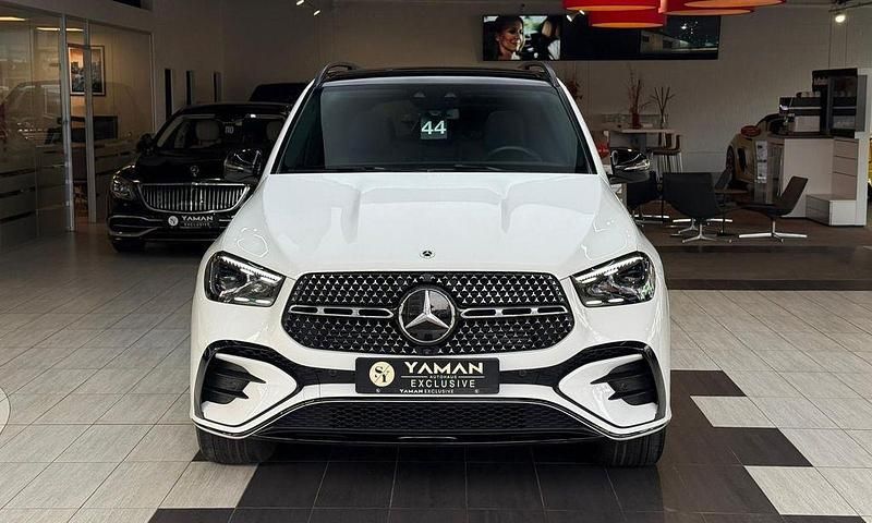 Gebraucht Mercedes GLE450 AMG AMG 367 PS (269 kW) 2023 Weiß SUV