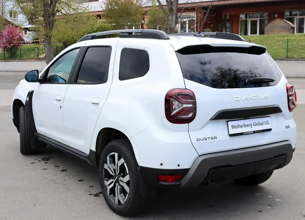 Gebraucht Dacia Duster Journey 114 PS (83 kW) 2024 Weiß SUV