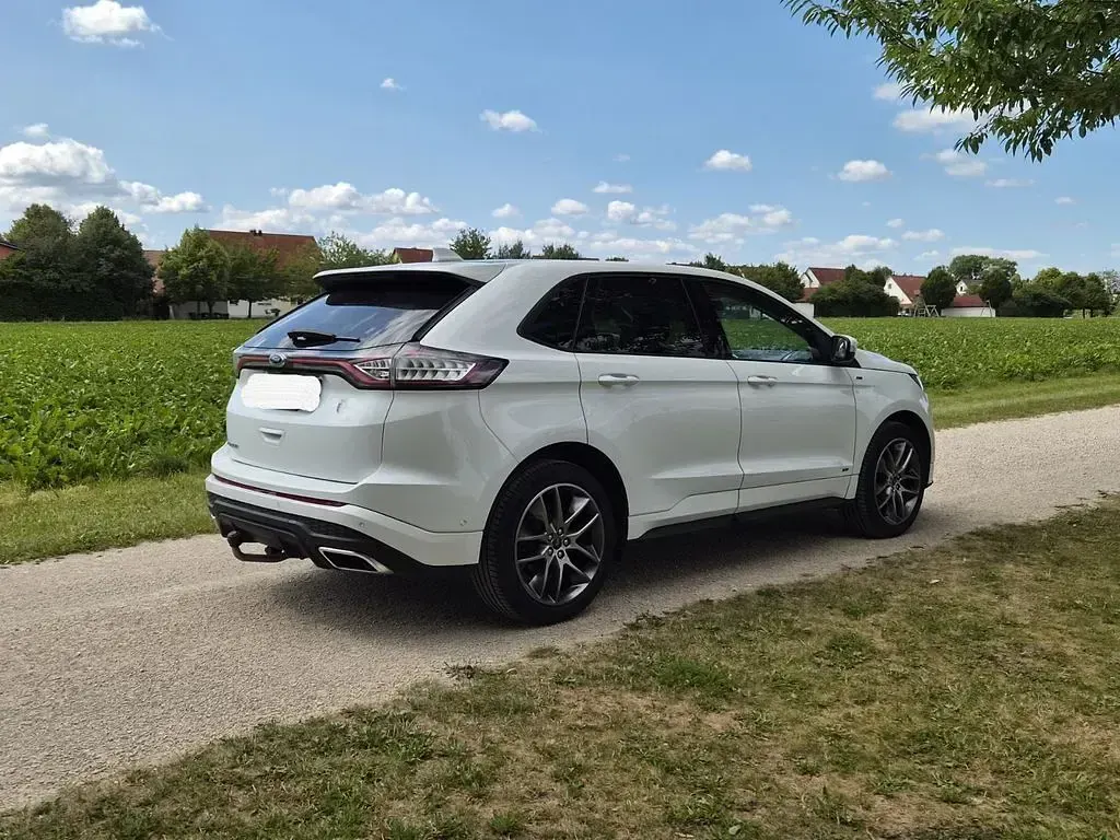 Gebraucht Ford Edge ST-Line 209 PS (153 kW) 2018 Weiß SUV