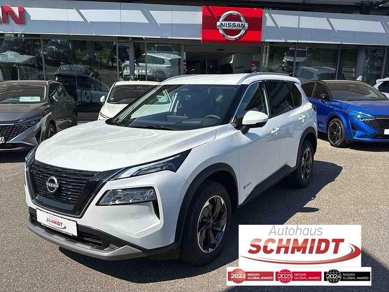 Pearl white Neu 2025 Nissan X-Trail N-Connecta SUV | 40.490 € - Bild 1/4