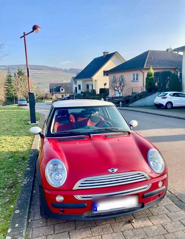 Rot Gebraucht 2004 Mini Cooper Coupé Coupé | 3.650 € (Fairer Preis) - Bild 1/4