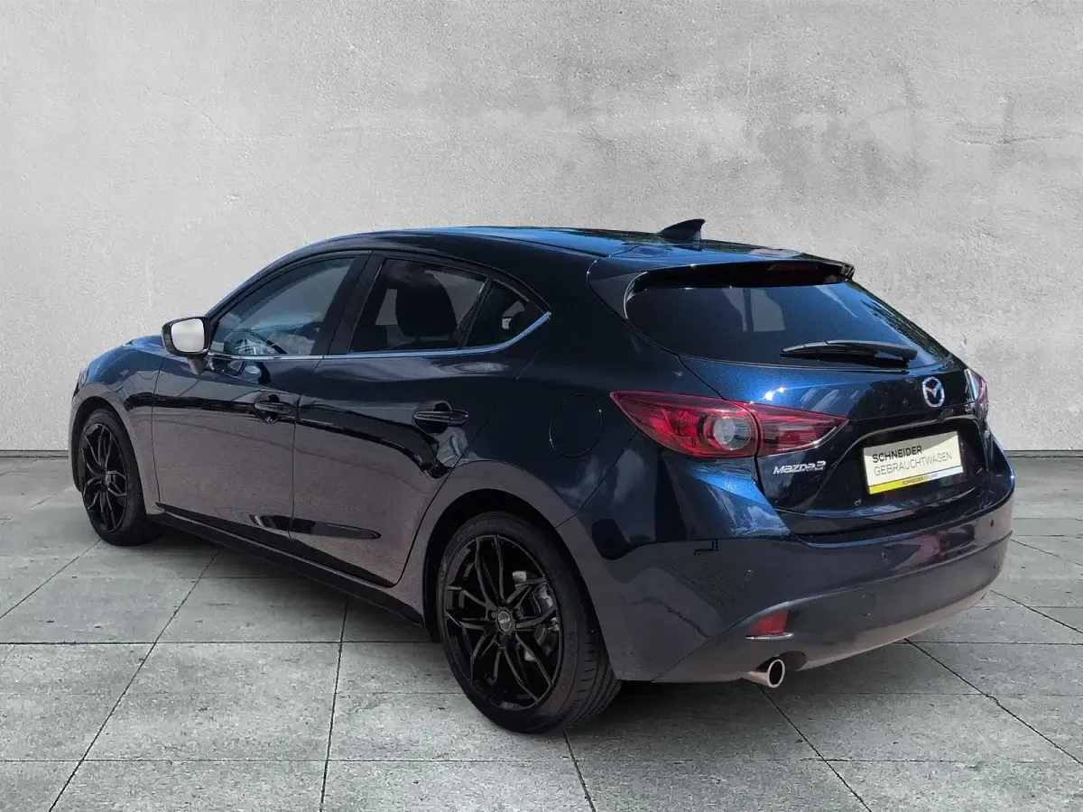 Gebraucht Mazda 3 Center-Line 165 PS (121 kW) 2016 Blau Limousine