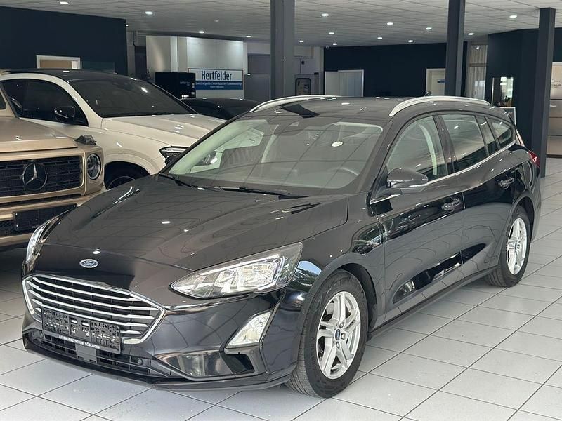 Schwarz Gebraucht 2020 Ford Focus Limousine | 11.990 € (Guter Preis) - Bild 1/4