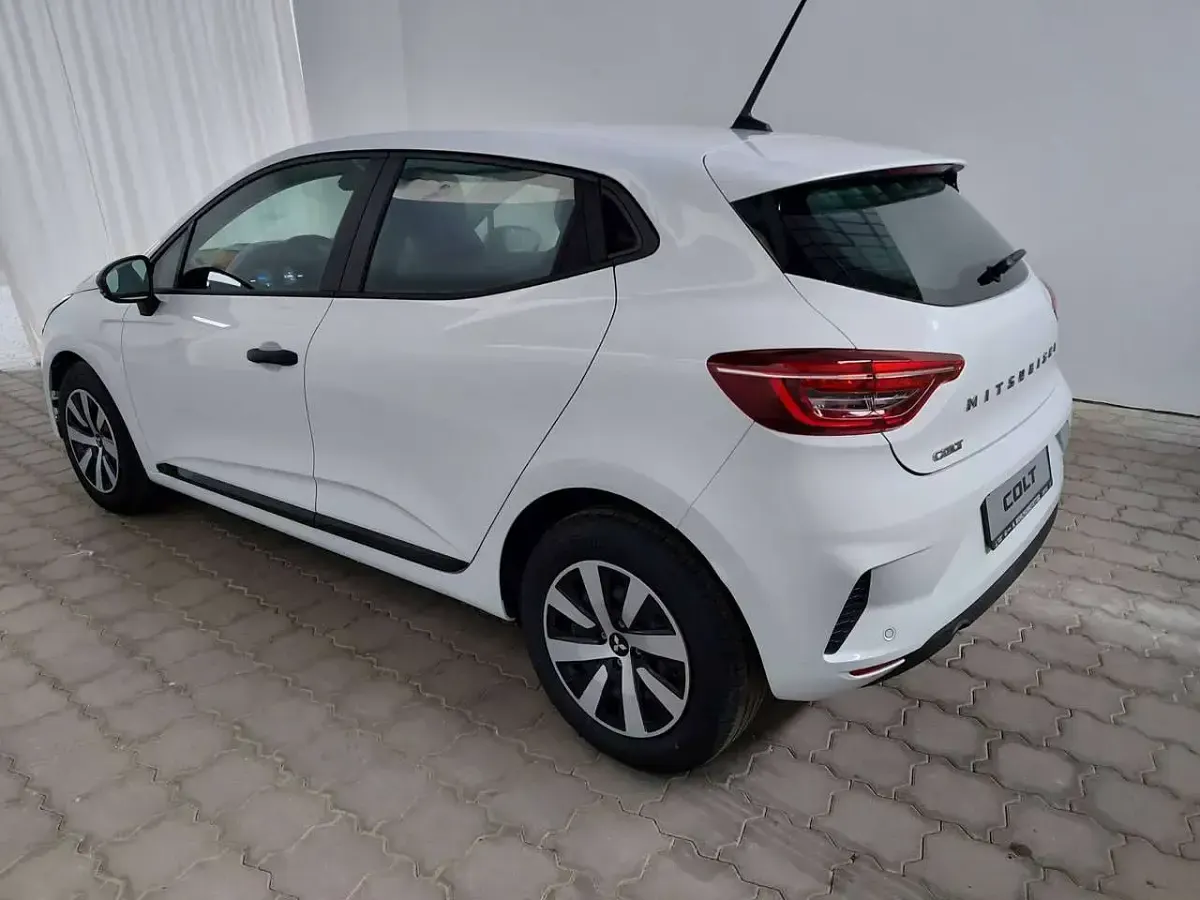 Neu Mitsubishi Colt Basis 67 PS (49 kW) 2025 Weiß Kleinwagen