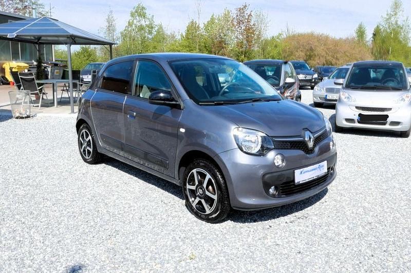 Gebraucht Renault Twingo LIMITED 90 PS (66 kW) 2018 Grau Kleinwagen