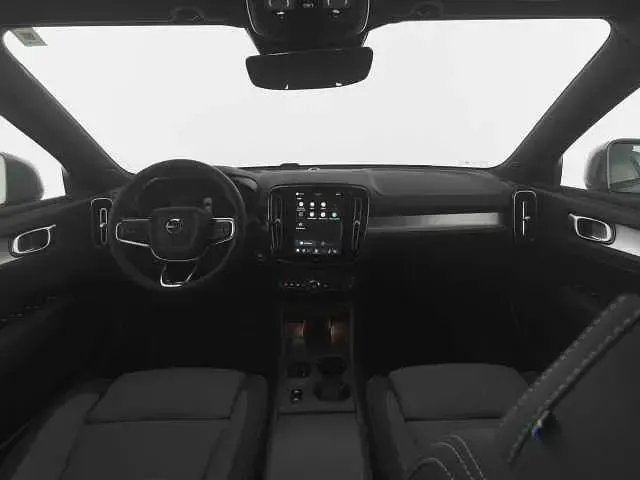 Gebraucht Volvo XC40 120 PS (88 kW) 2024 SUV