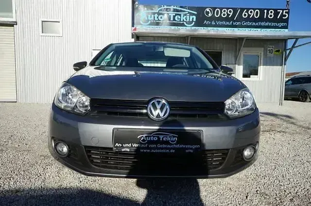 Gebraucht VW Golf VI Trendline 86 PS (63 kW) 2011 Grau Kleinwagen