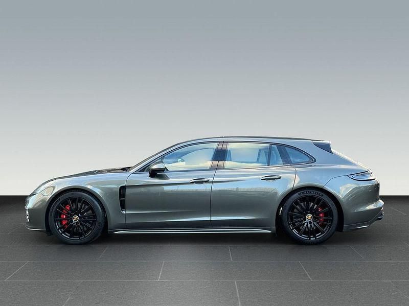 Gebraucht Porsche Panamera GTS Sport Turismo 480 PS (353 kW) 2022 Aventuringrünmetallic Limousine