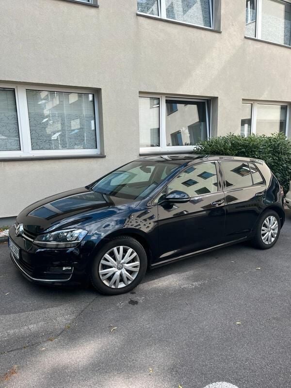 Schwarz Gebraucht 2015 VW Golf VII Limousine | 10.500 € (Guter Preis) - Bild 1/4