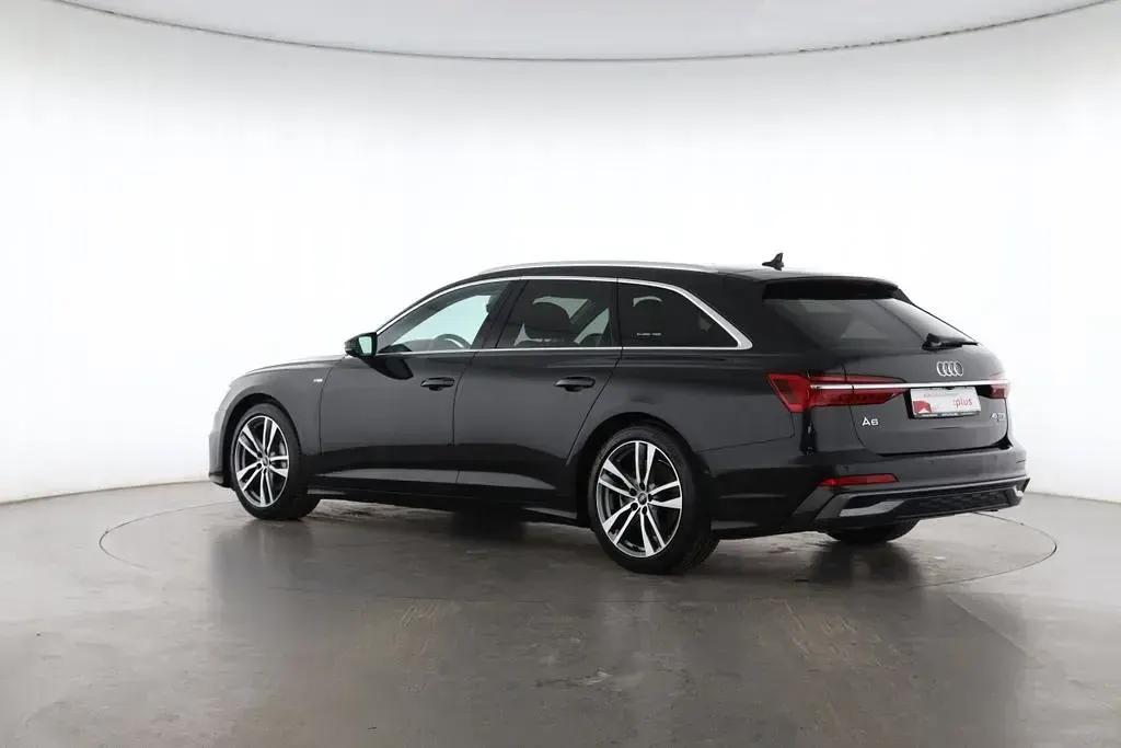 Gebraucht Audi A6 S-Line 265 PS (194 kW) 2025 Schwarz Kombi