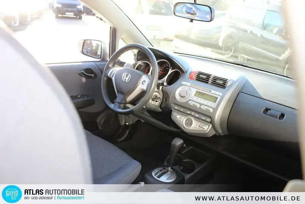 Gebraucht Honda Jazz LS 83 PS (61 kW) 2007 Storm silver m. Kleinwagen