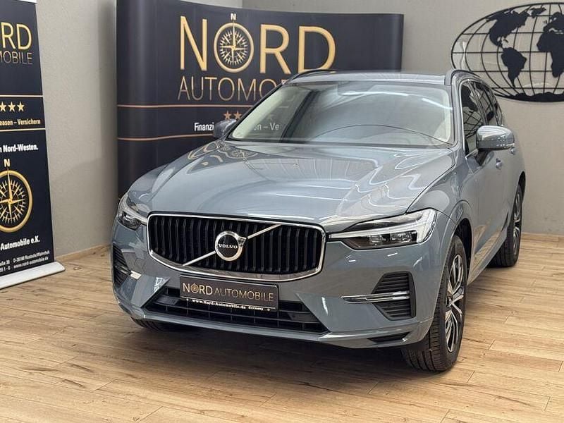 Gebraucht Volvo XC60 Core 197 PS (144 kW) 2022 Thunder grey metallic (metallic) SUV