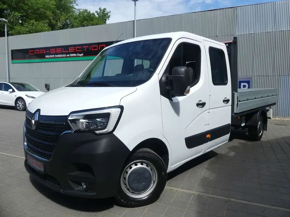 Gebraucht Renault Master 145 PS (106 kW) 2024 Weiß Van / Kleinbus