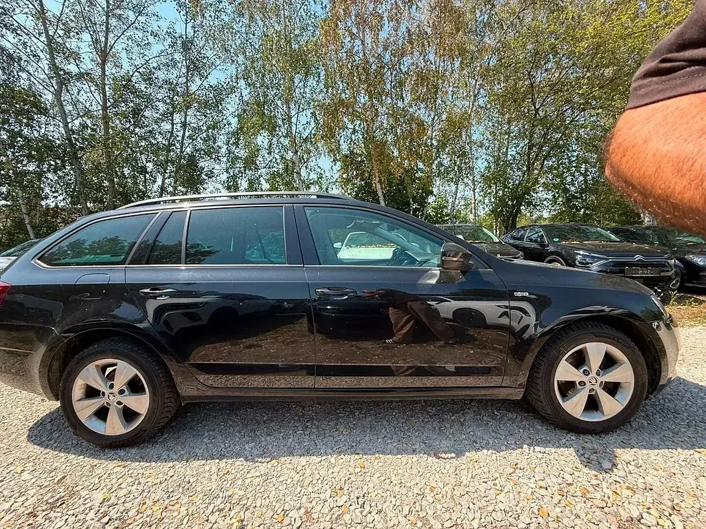 Gebraucht Skoda Octavia Soleil 150 PS (110 kW) 2019 Schwarz Kombi