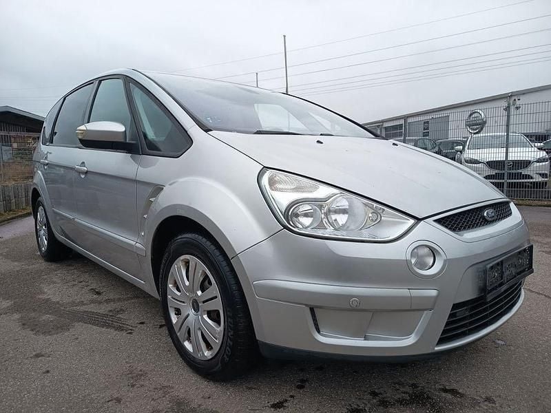 Gebraucht Ford S-MAX Trend 175 PS (128 kW) 2009 Van / Kleinbus