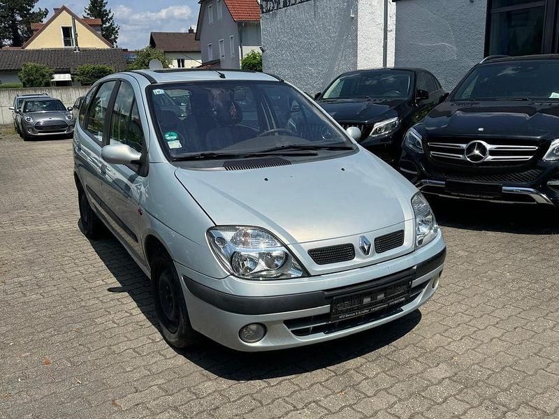 Second-hand Renault Scénic Expression 107 CP (78 kW) 2001 Gri Monovolum