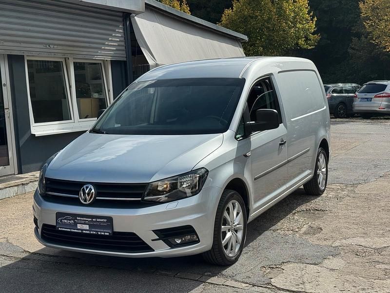 Silber Gebraucht 2017 VW Caddy Maxi Van / Kleinbus | 13.900 € (Guter Preis) - Bild 1/4