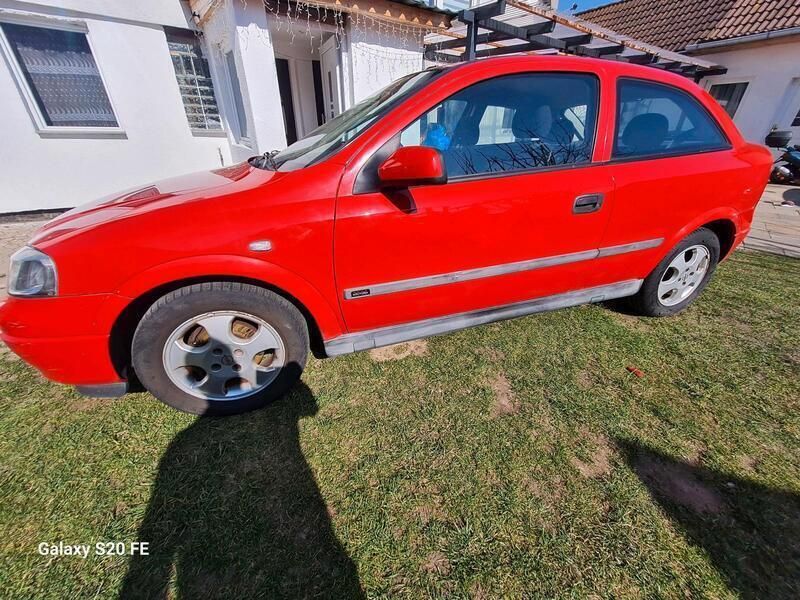 Rot Gebraucht 2000 Opel Astra Kleinwagen | 900 € (Guter Preis) - Bild 1/4