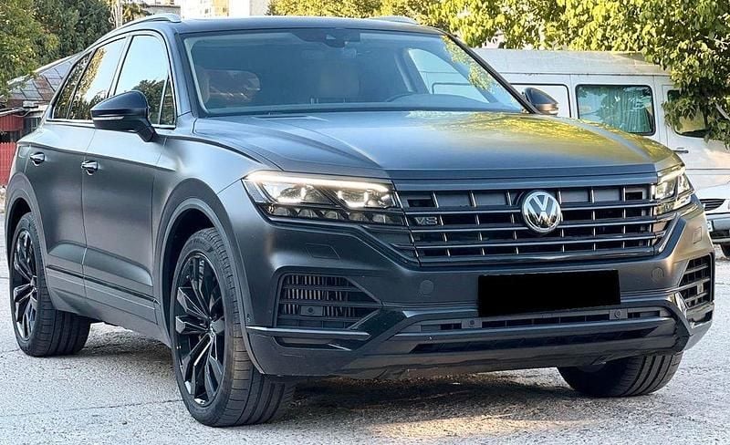 Schwarz Gebraucht 2019 VW Touareg Elegance SUV | 37.000 € - Bild 1/4