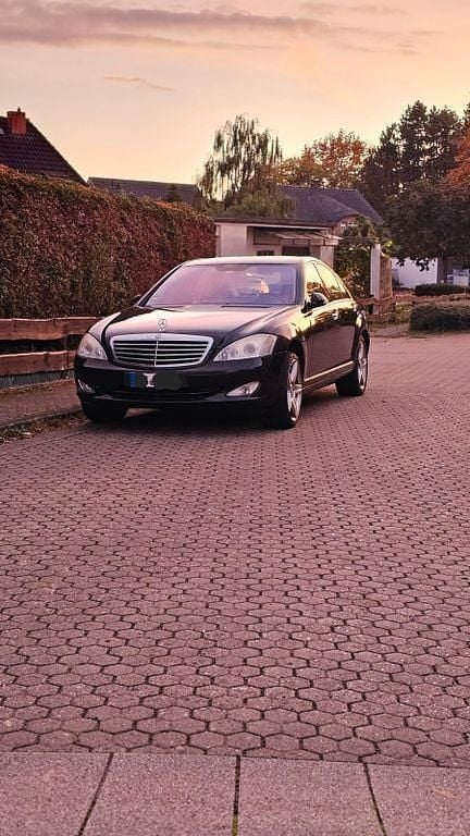 Schwarz Gebraucht 2006 Mercedes S450 Limousine | 7.500 € - Bild 1/4