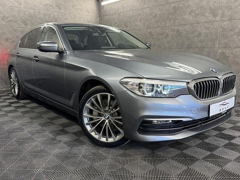 Gebraucht BMW 530e Sport Line 252 PS (185 kW) 2019 Blau Limousine